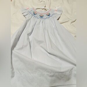 Gorgeously smocked girl toddlers’ bishop dress! Petit Ami, Size 2T.